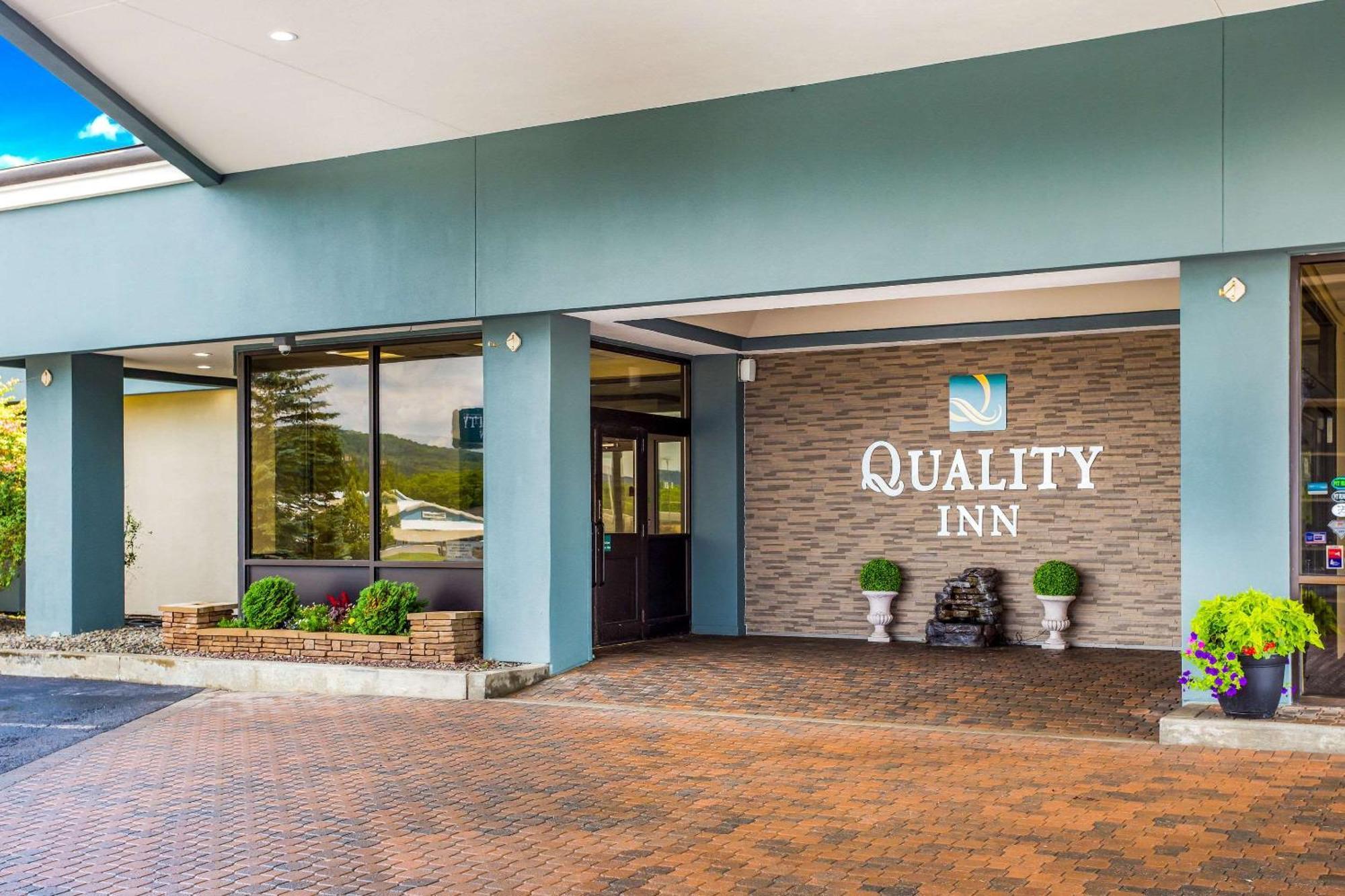 Quality Inn Oneonta Cooperstown Area Екстер'єр фото